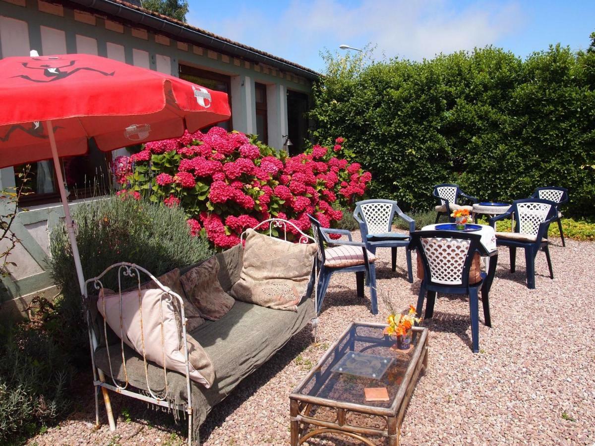 Chambres D'Hotes Les 4 Chemins Trouville-sur-Mer Bagian luar foto